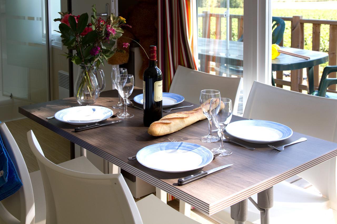 Campsite Paradis Le Pressoir 4*